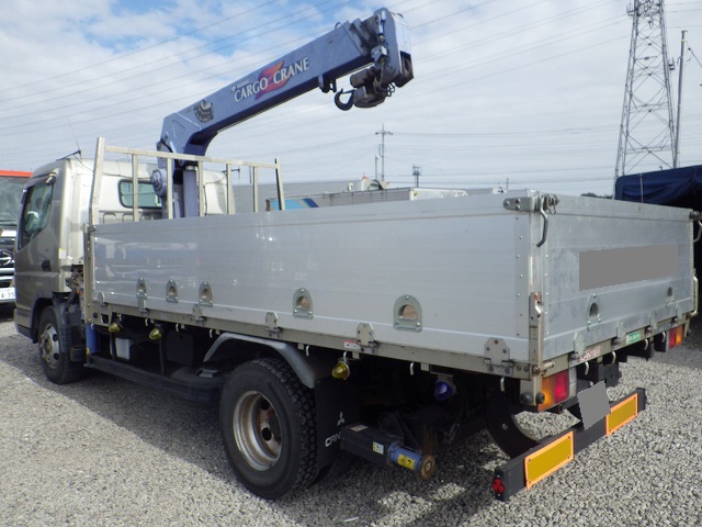 三菱ふそうキャンタークレーン3段小型（2t・3t）[写真02]