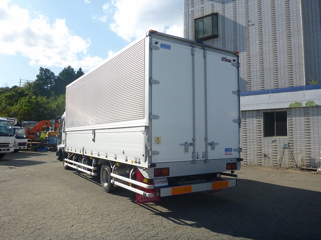 いすゞフォワードアルミウイング中型（4t）[写真02]