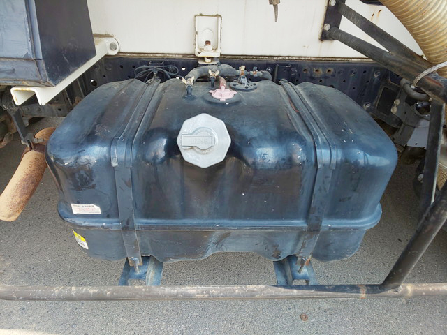 いすゞエルフ散水車小型（2t・3t）[写真15]