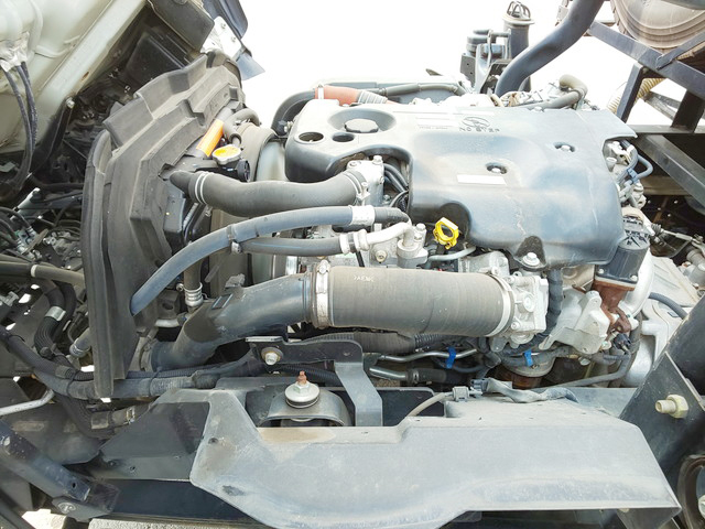 いすゞエルフ散水車小型（2t・3t）[写真23]