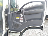 いすゞエルフクレーン4段小型（2t・3t）[写真30]