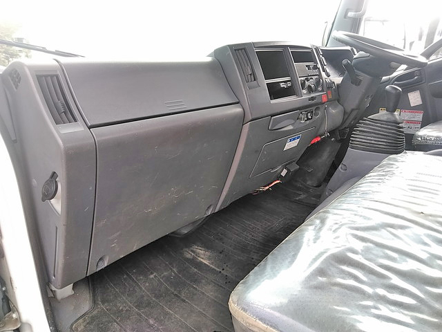 いすゞエルフクレーン4段小型（2t・3t）[写真35]