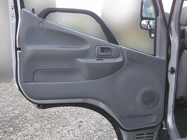 トヨタダイナ平ボディ小型（2t・3t）[写真26]