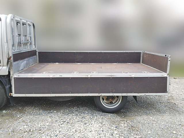 トヨタダイナ平ボディ小型（2t・3t）[写真08]