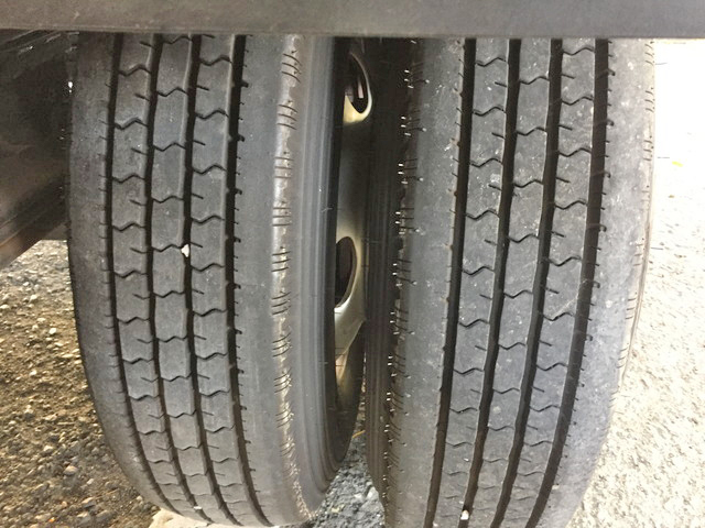 三菱ふそうキャンタークレーン4段小型（2t・3t）[写真19]