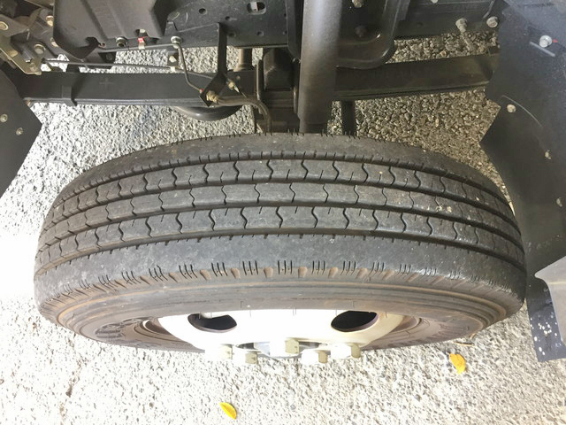 三菱ふそうキャンタークレーン4段小型（2t・3t）[写真20]