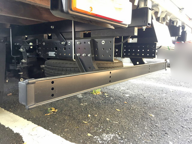 三菱ふそうキャンタークレーン4段小型（2t・3t）[写真22]