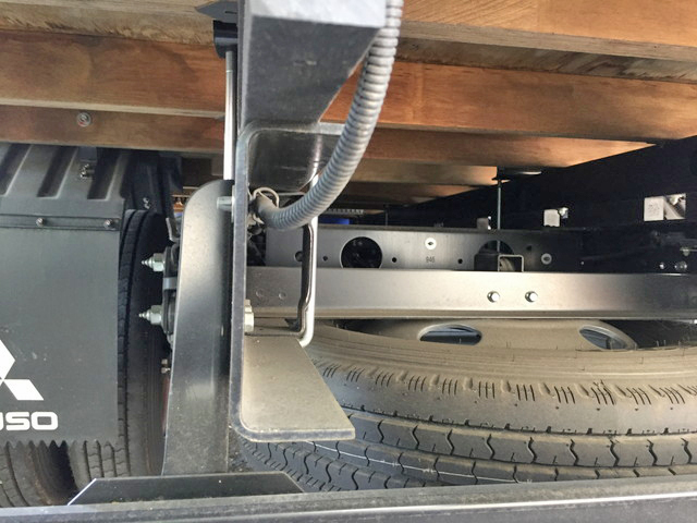 三菱ふそうキャンタークレーン4段小型（2t・3t）[写真25]