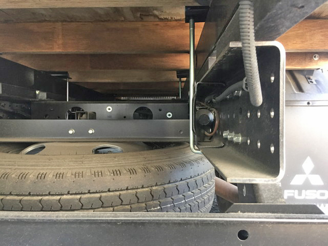 三菱ふそうキャンタークレーン4段小型（2t・3t）[写真26]