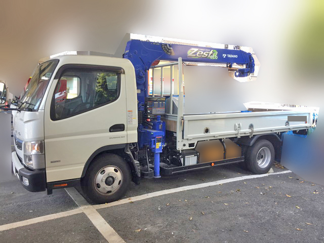 三菱ふそうキャンタークレーン4段小型（2t・3t）[写真04]