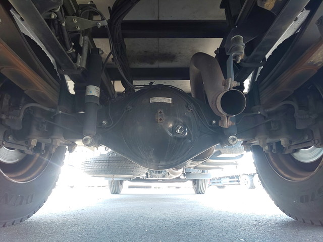 三菱ふそうキャンター冷凍車（冷蔵車）小型（2t・3t）[写真23]