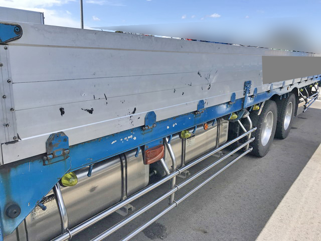 三菱ふそうスーパーグレートアルミブロック大型（10t）[写真15]