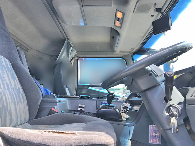 三菱ふそうスーパーグレートアルミブロック大型（10t）[写真23]