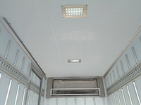 三菱ふそうキャンター冷凍車（冷蔵車）小型（2t・3t）[写真11]