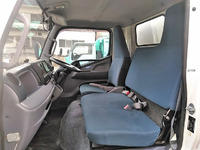 三菱ふそうキャンター冷凍車（冷蔵車）小型（2t・3t）[写真31]