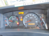 いすゞフォワードアルミウイング中型（4t）[写真23]