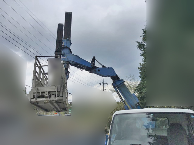 いすゞエルフ高所作業車小型（2t・3t）[写真12]