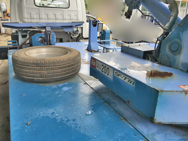 いすゞエルフ高所作業車小型（2t・3t）[写真16]