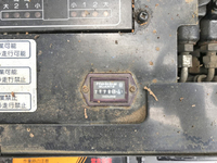 いすゞエルフ高所作業車小型（2t・3t）[写真19]