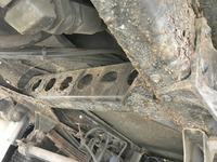 いすゞエルフ高所作業車小型（2t・3t）[写真29]