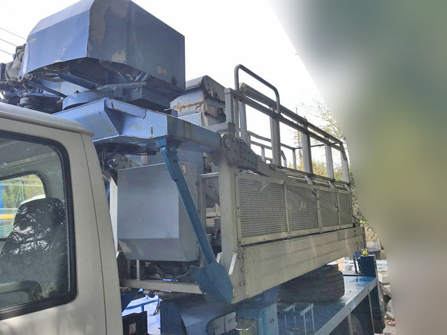 いすゞエルフ高所作業車小型（2t・3t）[写真07]