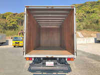 三菱ふそうキャンターアルミバン小型（2t・3t）[写真10]