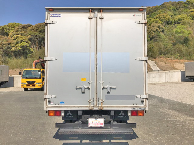三菱ふそうキャンターアルミバン小型（2t・3t）[写真09]