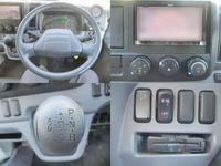 三菱ふそうキャンターアルミウイング小型（2t・3t）[写真27]