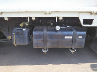 三菱ふそうキャンター平ボディ小型（2t・3t）[写真19]