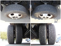 三菱ふそうキャンター平ボディ小型（2t・3t）[写真24]