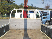 いすゞエルフクレーン3段小型（2t・3t）[写真13]