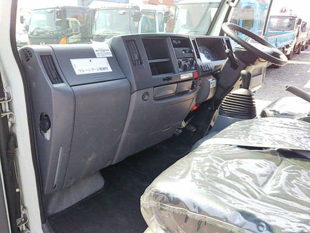 いすゞエルフクレーン3段小型（2t・3t）[写真33]