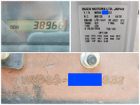 いすゞエルフクレーン3段小型（2t・3t）[写真40]