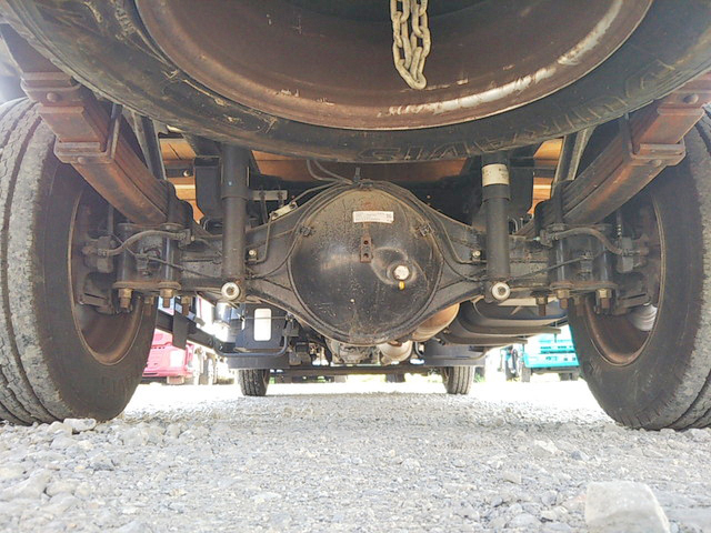 三菱ふそうキャンターダブルキャブ（Wキャブ）小型（2t・3t）[写真18]