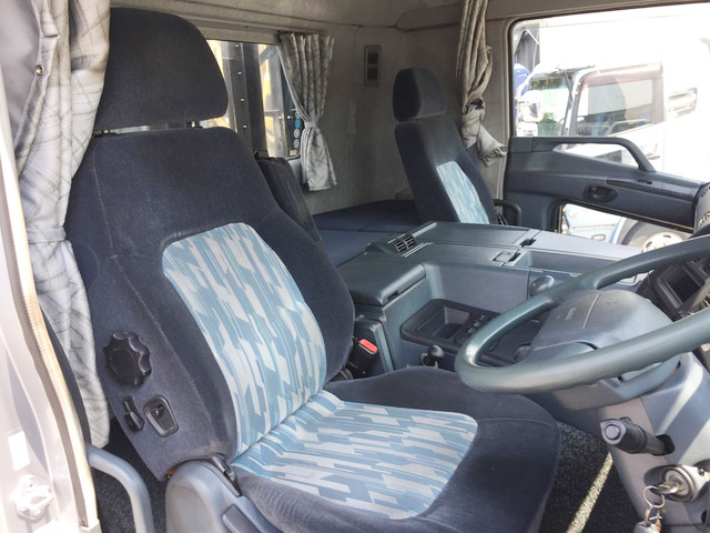 三菱ふそうスーパーグレートスクラップ運搬車大型（10t）[写真24]