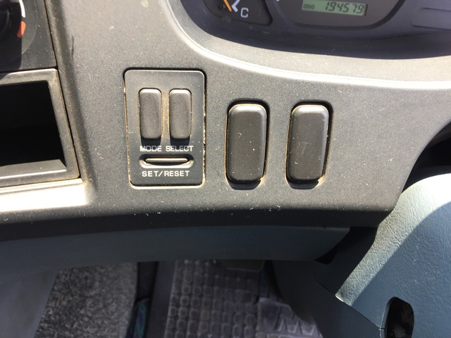 三菱ふそうスーパーグレートスクラップ運搬車大型（10t）[写真29]