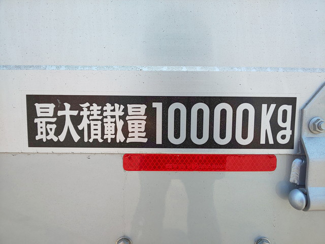 三菱ふそうファイターユニック4段増トン（6t・8t）[写真14]