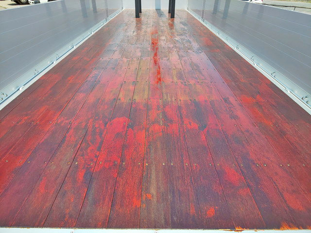 三菱ふそうファイターユニック4段増トン（6t・8t）[写真15]