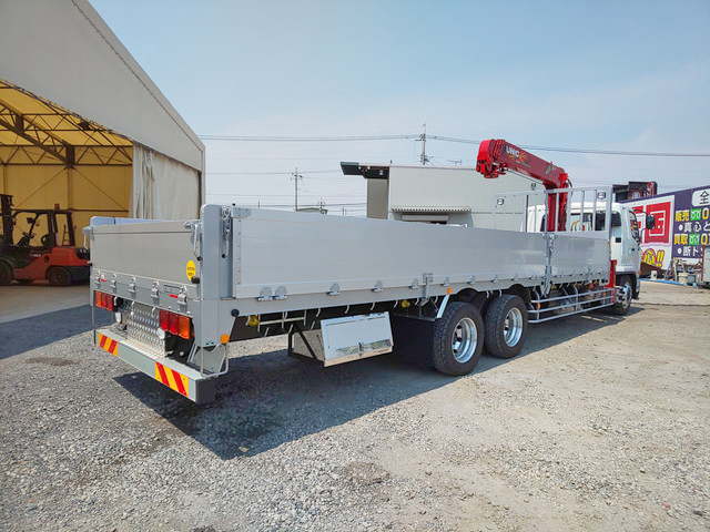 三菱ふそうファイターユニック4段増トン（6t・8t）[写真02]