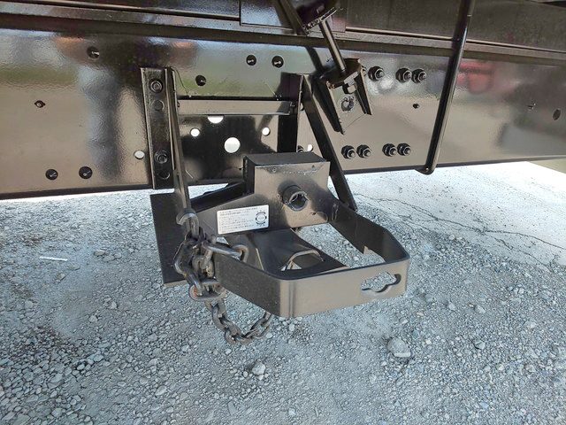 三菱ふそうファイターユニック4段増トン（6t・8t）[写真23]