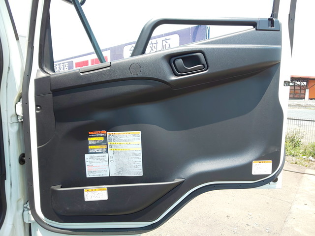 三菱ふそうファイターユニック4段増トン（6t・8t）[写真31]