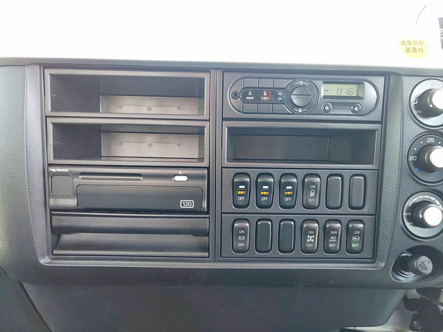 三菱ふそうファイターユニック4段増トン（6t・8t）[写真35]