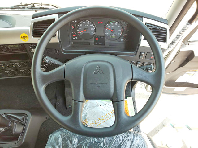 三菱ふそうファイターユニック4段増トン（6t・8t）[写真36]