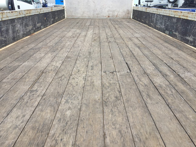 日野レンジャー平ボディ中型（4t）[写真12]