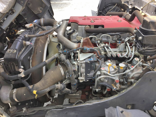 日野レンジャー平ボディ中型（4t）[写真24]