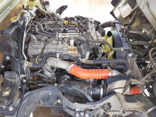 三菱ふそうキャンター平ボディ小型（2t・3t）[写真24]