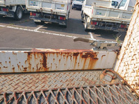 いすゞエルフセーフティローダー小型（2t・3t）[写真14]