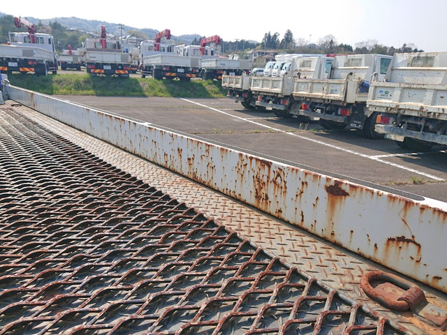 いすゞエルフセーフティローダー小型（2t・3t）[写真15]