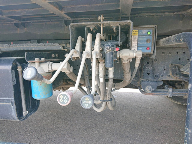 いすゞエルフセーフティローダー小型（2t・3t）[写真25]