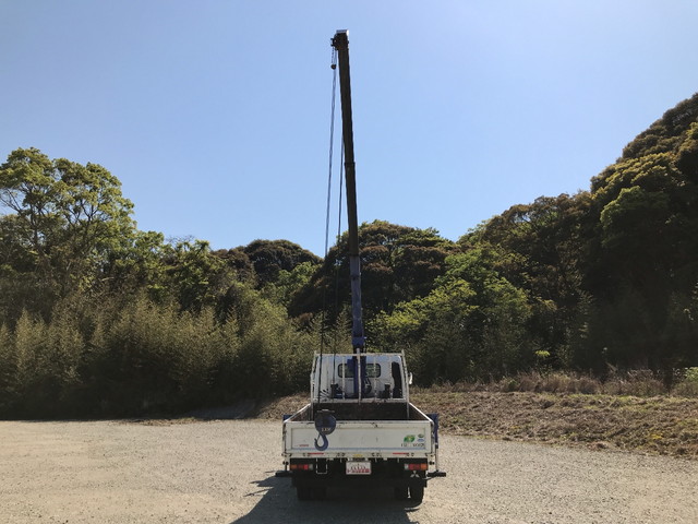 三菱ふそうキャンタークレーン3段小型（2t・3t）[写真11]